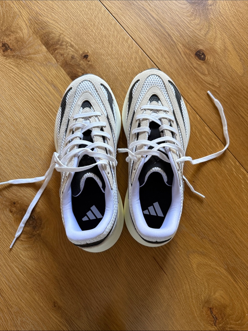 adidas Women's White and Black Athletic Sneakers - Picture 5 of 5